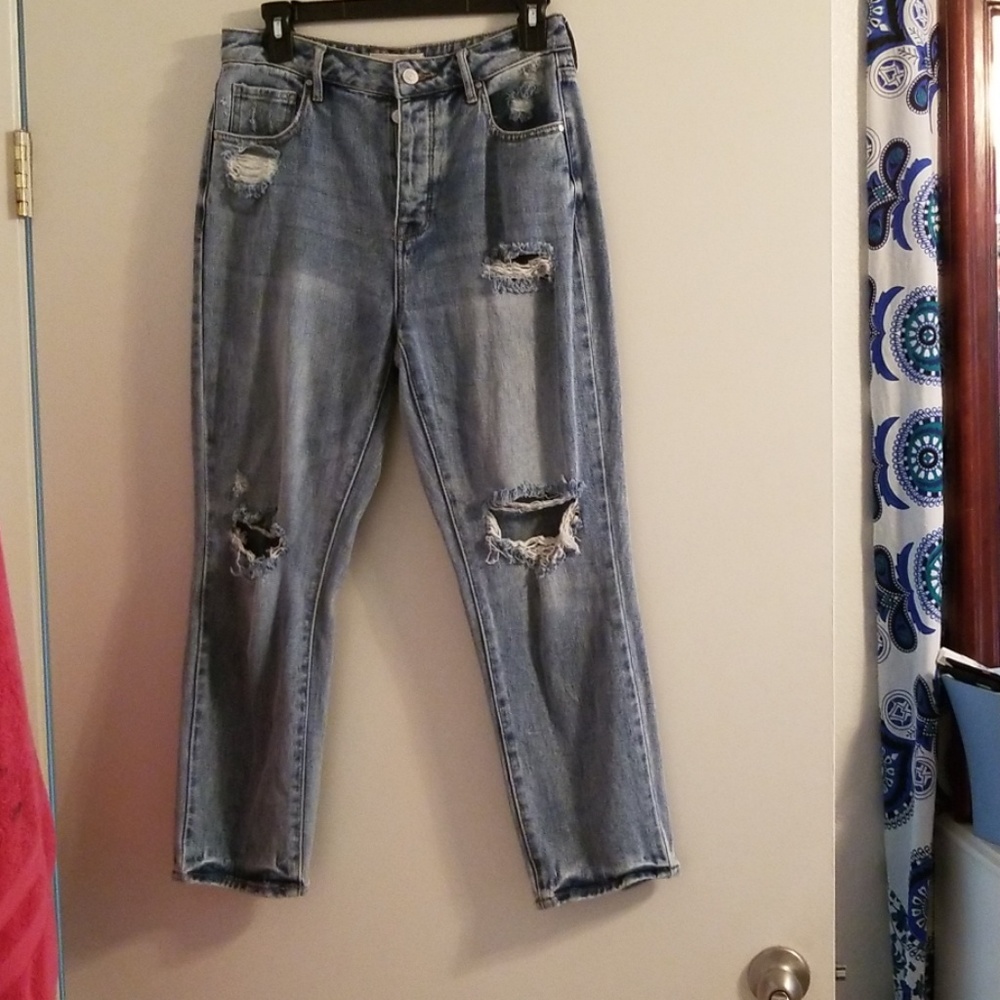Bullhead Jean's